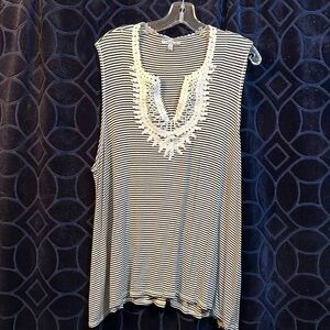 white birch Black and White Striped Crochet V-Neck Tank